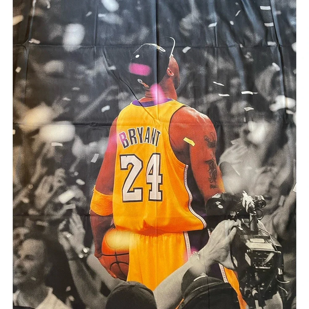 Kobe Bryant Wall Tapestry Nylon 60x51 Inches with Wall Hanging  Kit NBA Shaq TNT
